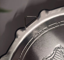 Load image into Gallery viewer, Home Bar Sign Guiness 28cm Retro/Vintage Tin Metal Bottle Top