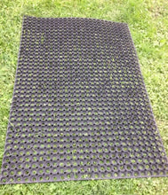 Load image into Gallery viewer, 3 x GRASS RUBBER MATS cow horse golf playground Rubber Matting 1.5mx1mx22mm with pegs