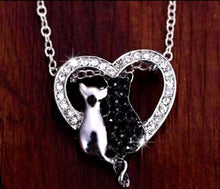 Load image into Gallery viewer, Cats Heart Neckless • Perfect Gift 💝