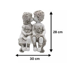 Load image into Gallery viewer, Vintage Stone Effect Kissing Kids Garden Ornament