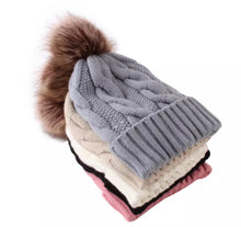 Load image into Gallery viewer, Winter Bobble Pom Pom Beanie Hat Ski Cable Knitted Hat