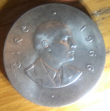 Load image into Gallery viewer, Genuine 1966 Irish Ten Shilling Pearse Easter Rising 1916 Commemorative Coin