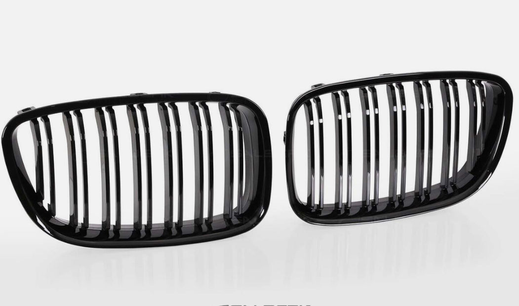 BMW 5 SERIES GT F07 M PERFORMANCE LOOK GLOSS BLACK FRONT KIDNEY GRILLES GRILLS