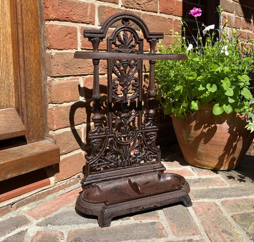 Vintage Style Cast Iron Umbrella Stand