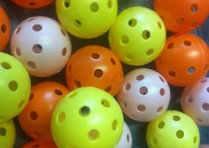 6 x Practice Golf Balls  Rainbow Colour Soft EVA Foam or Coloured Plastic Training Indoor Outdoor