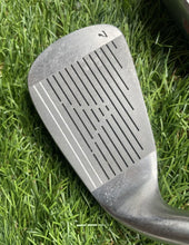 Load image into Gallery viewer, Wilson Killer Whale Iron Set / 3-SW / Wilson Regular Flex Steel Shafts • Golf Clubs