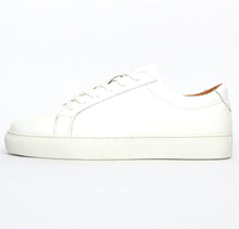 Load image into Gallery viewer, REAL LEATHER - Red Tape Red Herring Mens Classic Leather Casual Trainers White