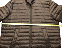 Load image into Gallery viewer, Tommy Hilfiger Jacket XXL Excellent Condition Pre-Owned