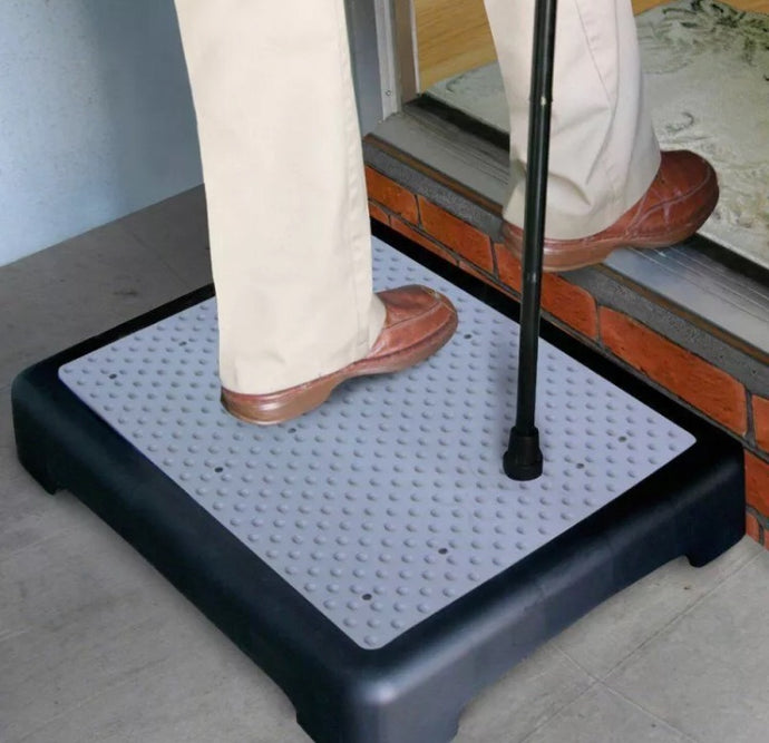 ELDERLY MOBILITY AID DOOR WALKING ANTI SLIP HALF STEP